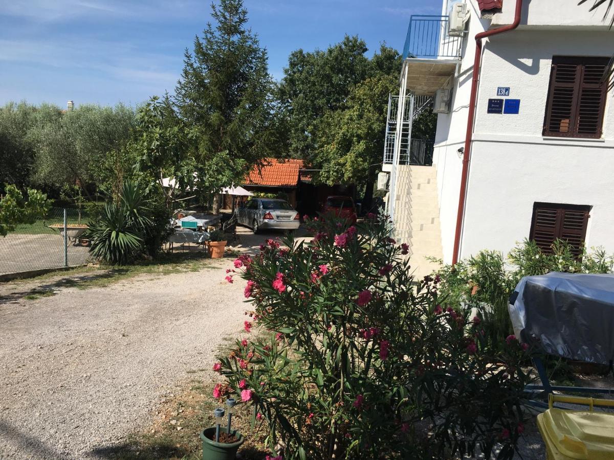 Apartmani Niessner Malinska Luaran gambar