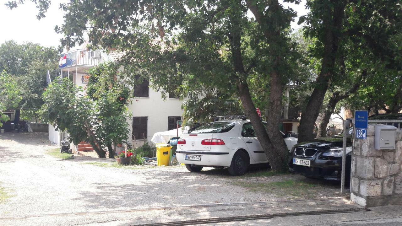 Apartmani Niessner Malinska Luaran gambar