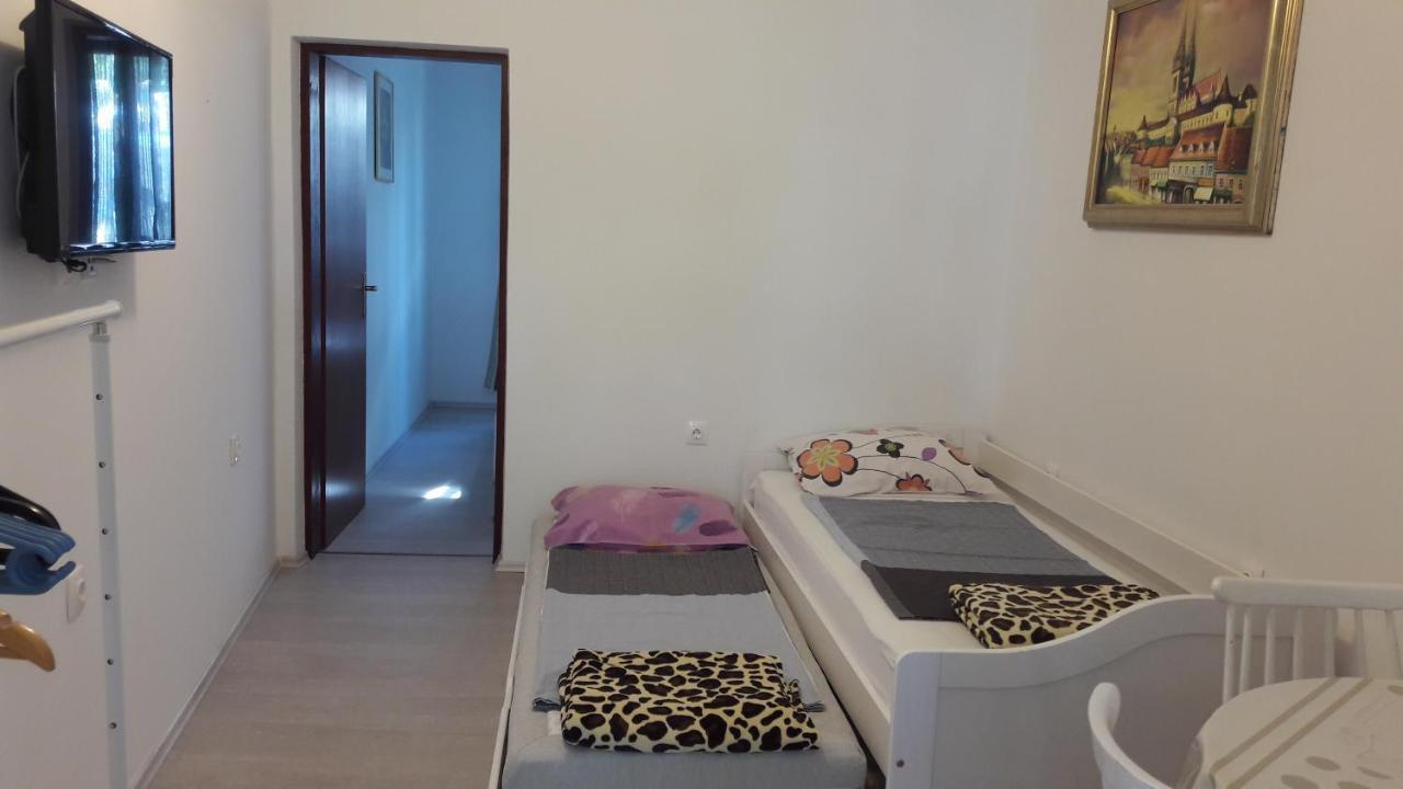 Apartmani Niessner Malinska Luaran gambar