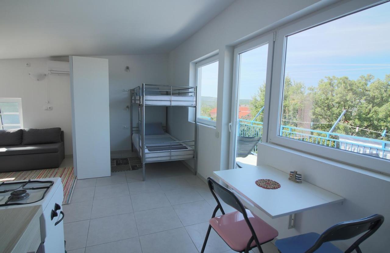 Apartmani Niessner Malinska Luaran gambar