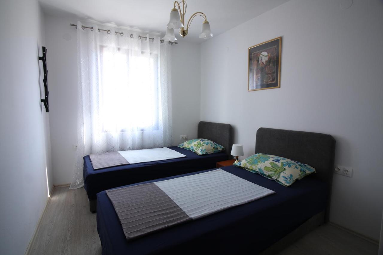 Apartmani Niessner Malinska Luaran gambar